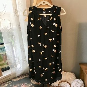 Old Navy Floral Shift Dress